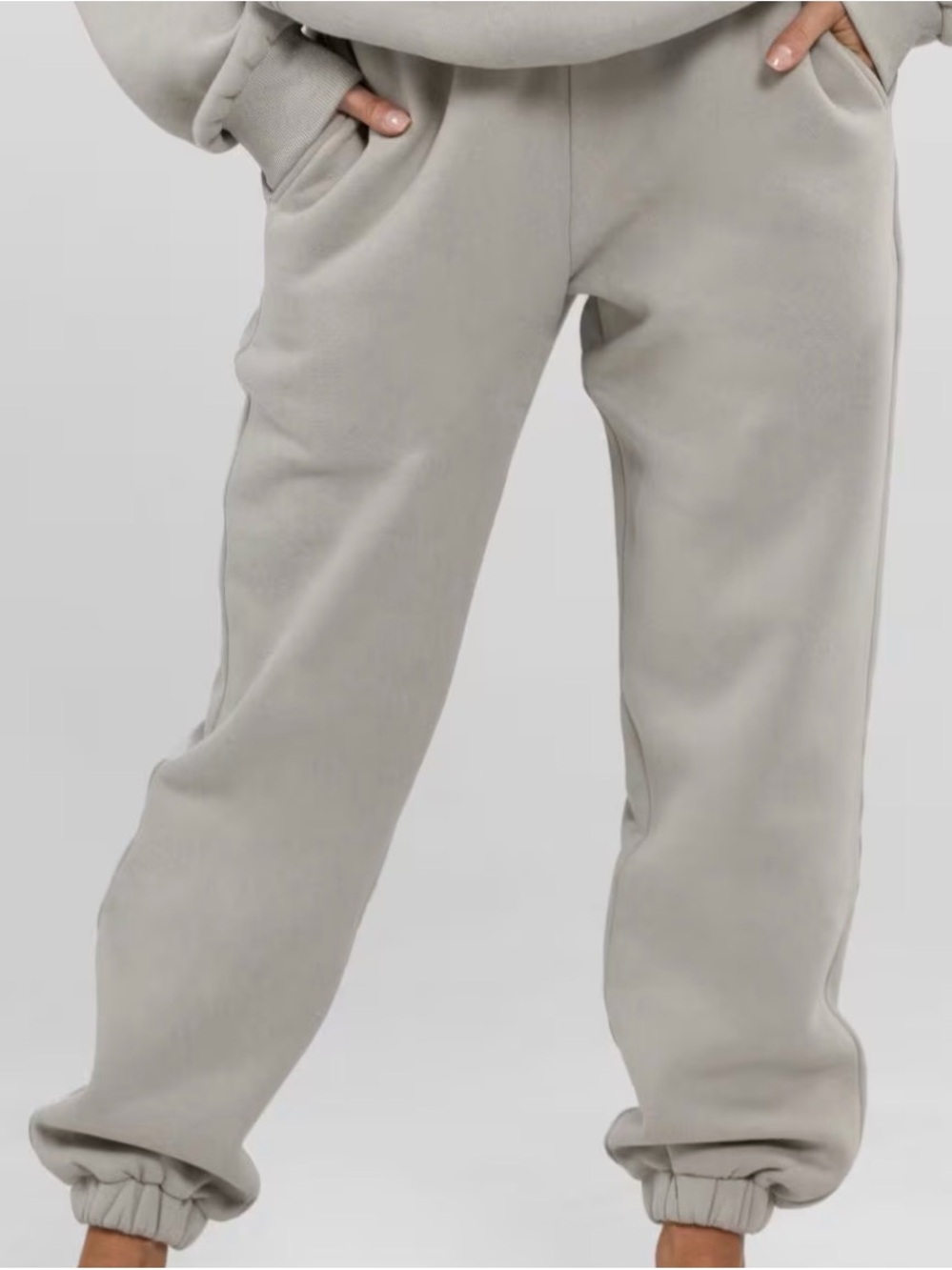 Comfrt Travel essential jogger sweat pants